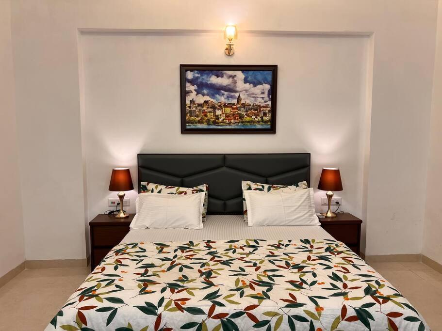 5Bhk Home Away From Home At Ranjit Avenue アムリトサル エクステリア 写真