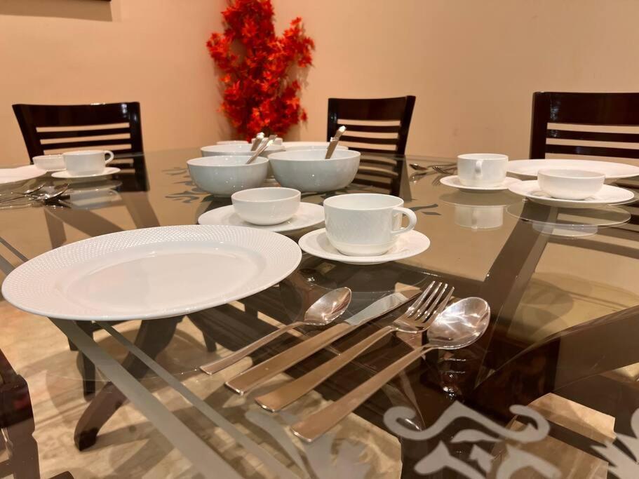 5Bhk Home Away From Home At Ranjit Avenue アムリトサル エクステリア 写真
